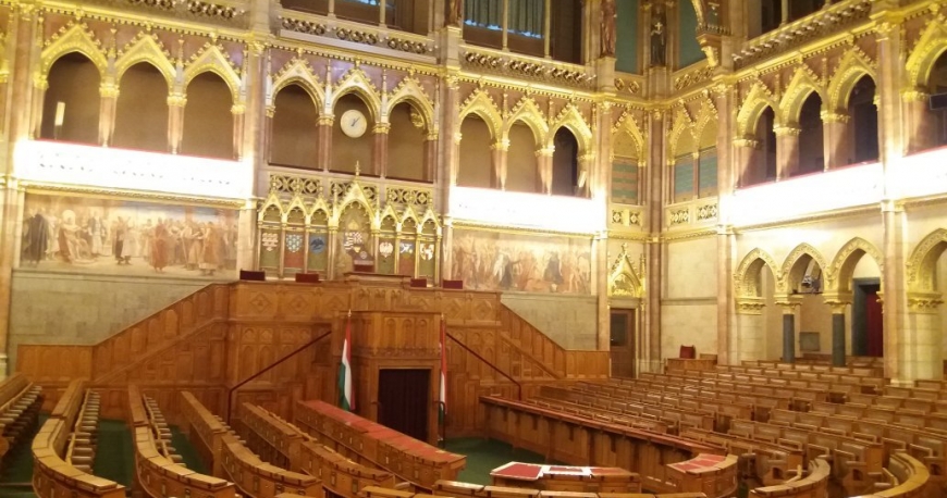 ساختمان مجلس بوداپست