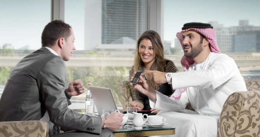 لابی هتل کرون پلازا شیخ زائد دبی امارات متحده ی عربی