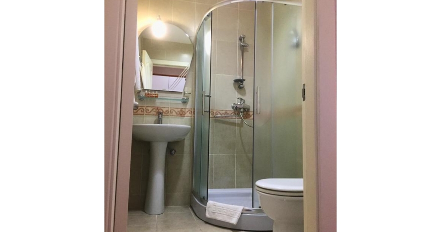 سرویس بهداشتی هتل امپایر باکو