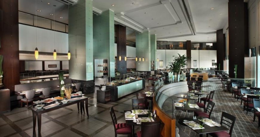 رستوران هتل آماری واترگیت بانکوک