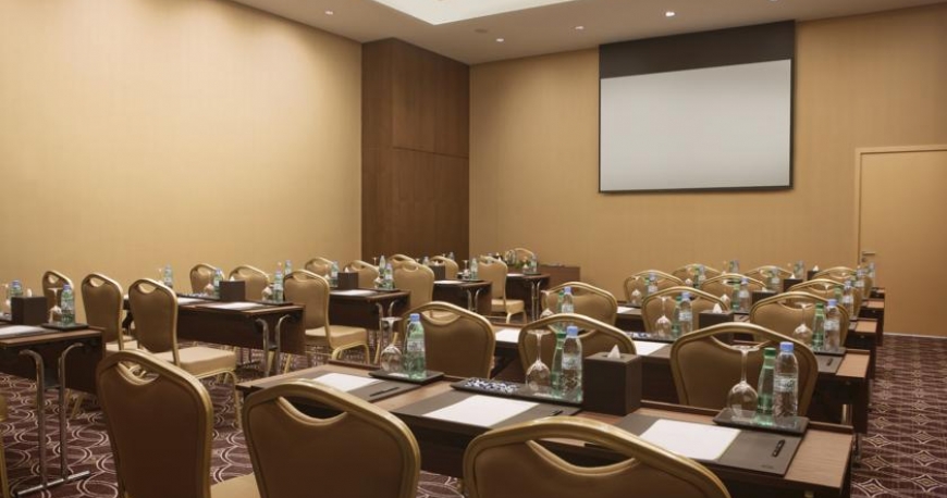سالن کنفرانس هتل الغریر دبی