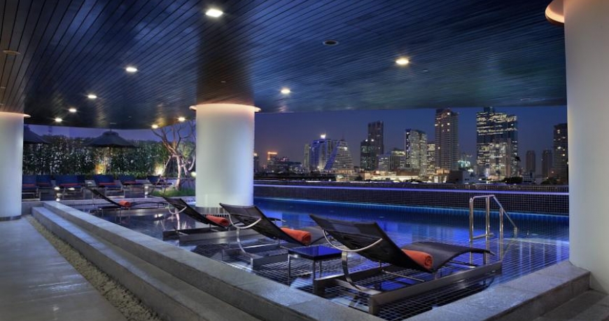 استخر هتل پولمن جی بانکوک