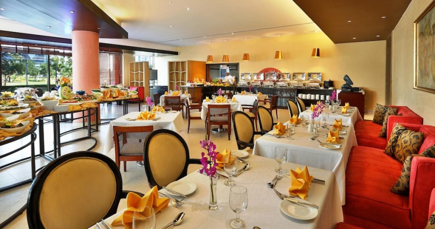 رستوران هتل پرل سیتی سوییتز دبی