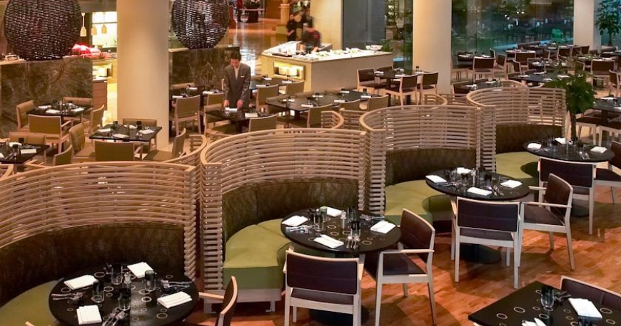 رستوران هتل اینترکنتیننتال کوالالامپور