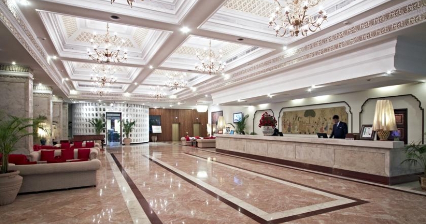 لابی هتل کلارکس آمر جیپور