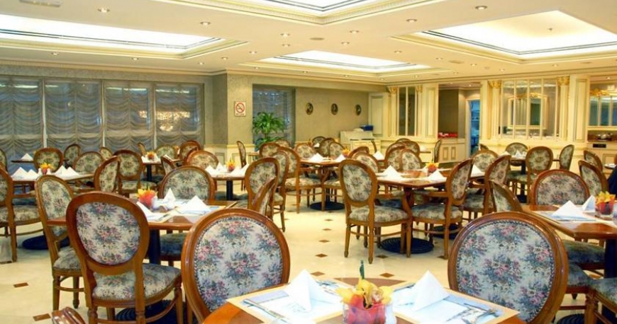 رستوران هتل مسکو دبی