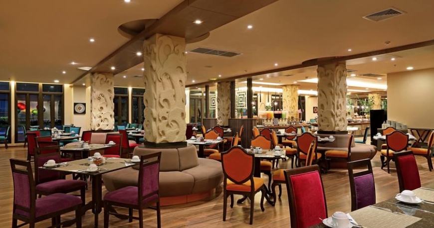 رستوران هتل نووتل وینتیج پوکت تایلند