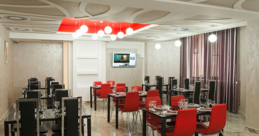 رستوران هتل فوروم ایروان
