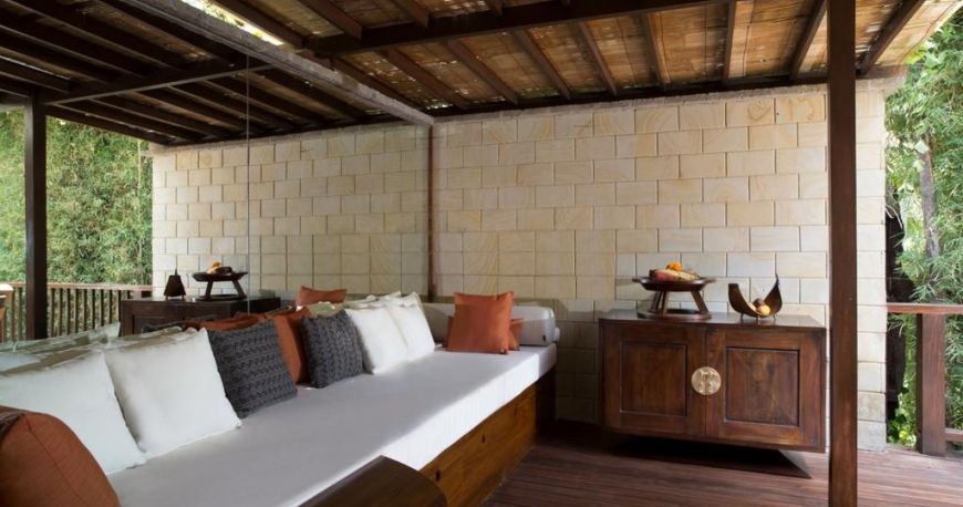 اتاق هتل هنگینگ گاردنز بالی