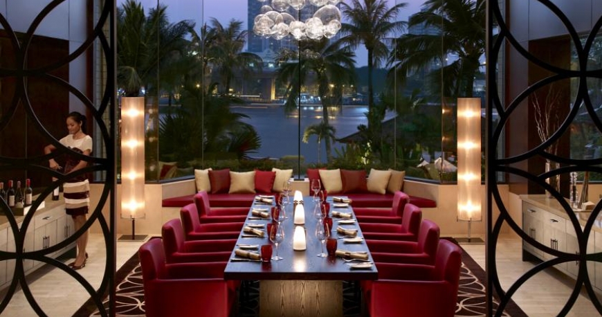 رستوران هتل شانگری لا بانکوک تایلند 