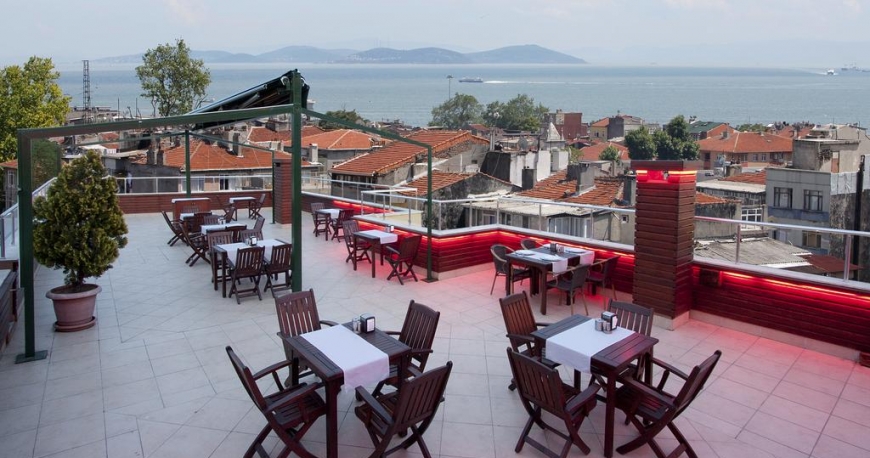 رستوران هتل ناندا استانبول